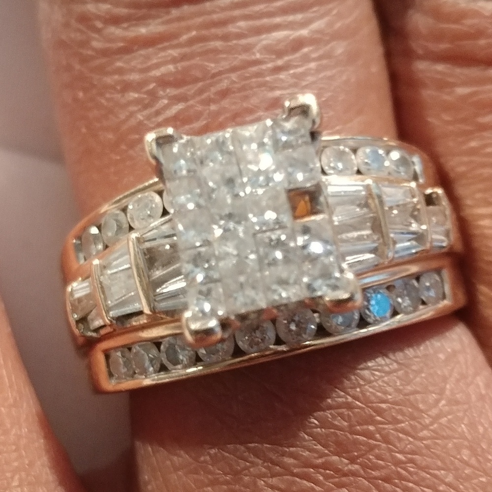 14k DIAMOND ENGAGEMENT RING